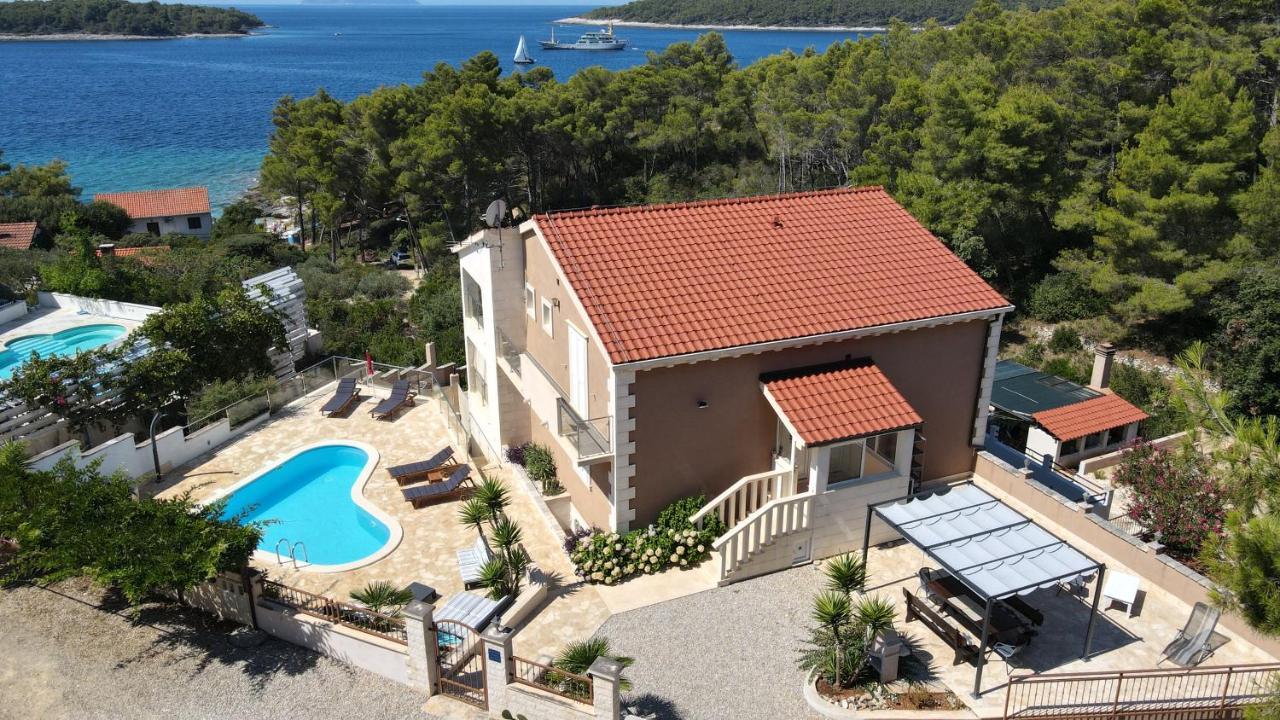 Milina Korcula Vela Luka
